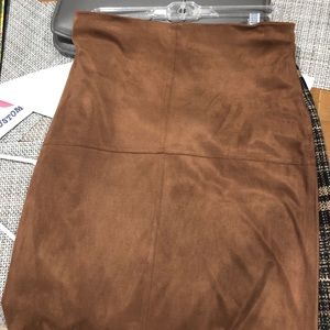 Max studio M skirt